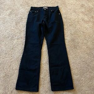 Levi’s Women’s Jeans Black Mid-Rise 550 Relaxed Boot Cut Size 6M